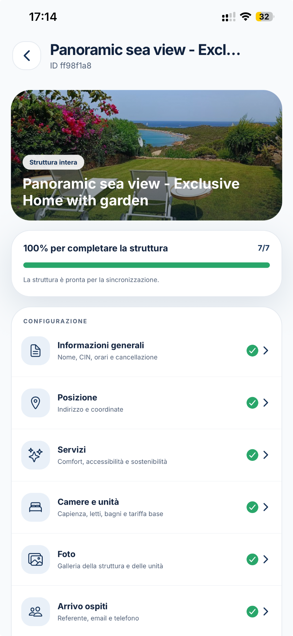 Schermata mobile Heibooky: panoramica di una struttura, completamento al 100% e configurazione di informazioni, posizione, servizi, camere, foto e arrivo ospiti.